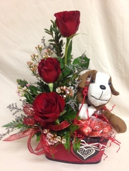Hugs and Kisses from Chillicothe Floral, local florist in Chillicothe, OH